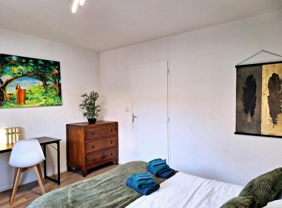 Appartement Cosy Proche Gare - Fibre Optique Et Parking Angoulême Exteriör bild
